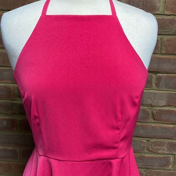 TCEC Fuchsia Halter Dress Size Medium NWT - Picture 3 of 8
